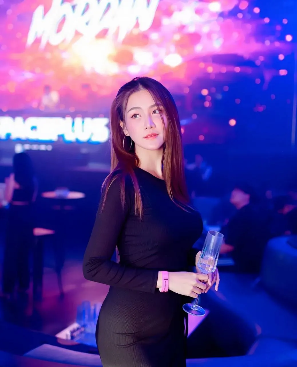 น้องมด ก็มาดิคร้าบ คลิปหลุด
